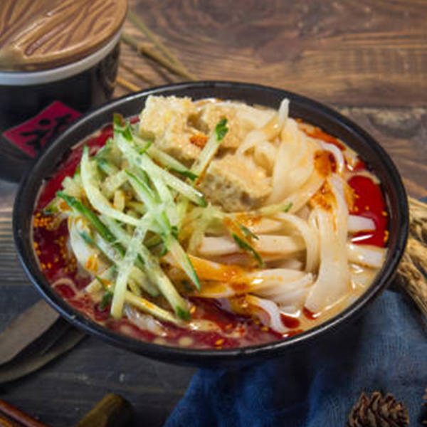 泰式扎肉金邊粉